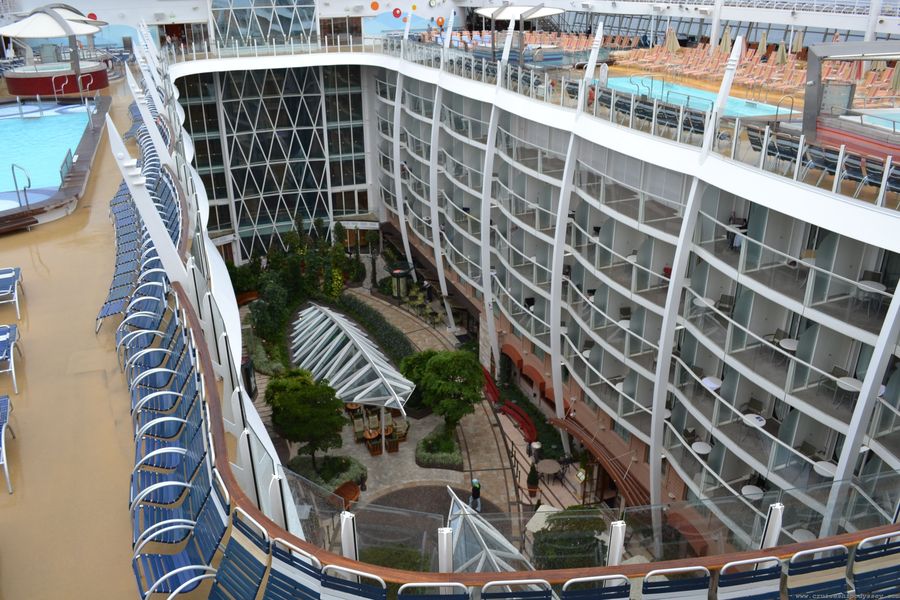 Oasis of the Seas – Cruise ship Odyssey