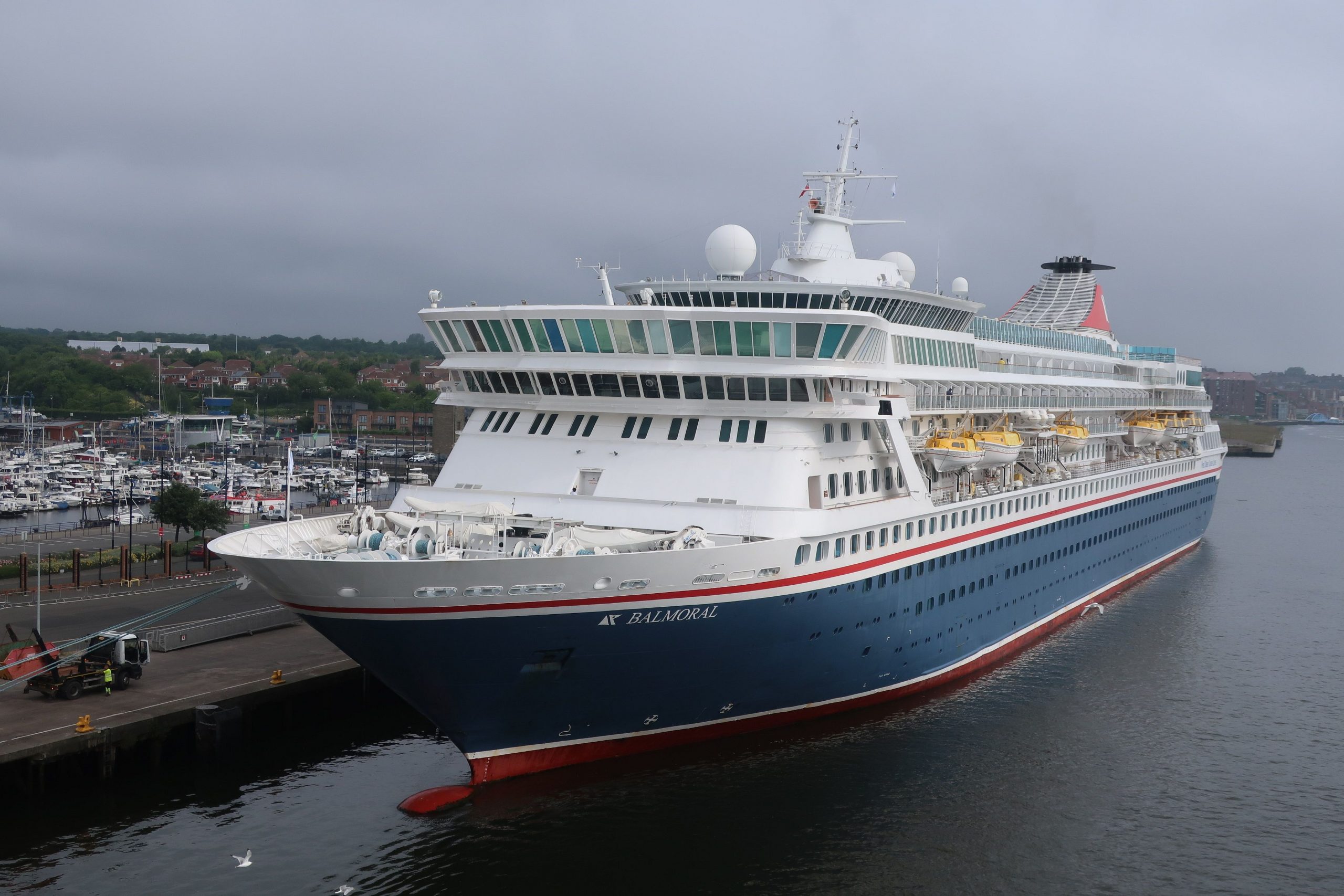 minerva swan hellenic cruise ship